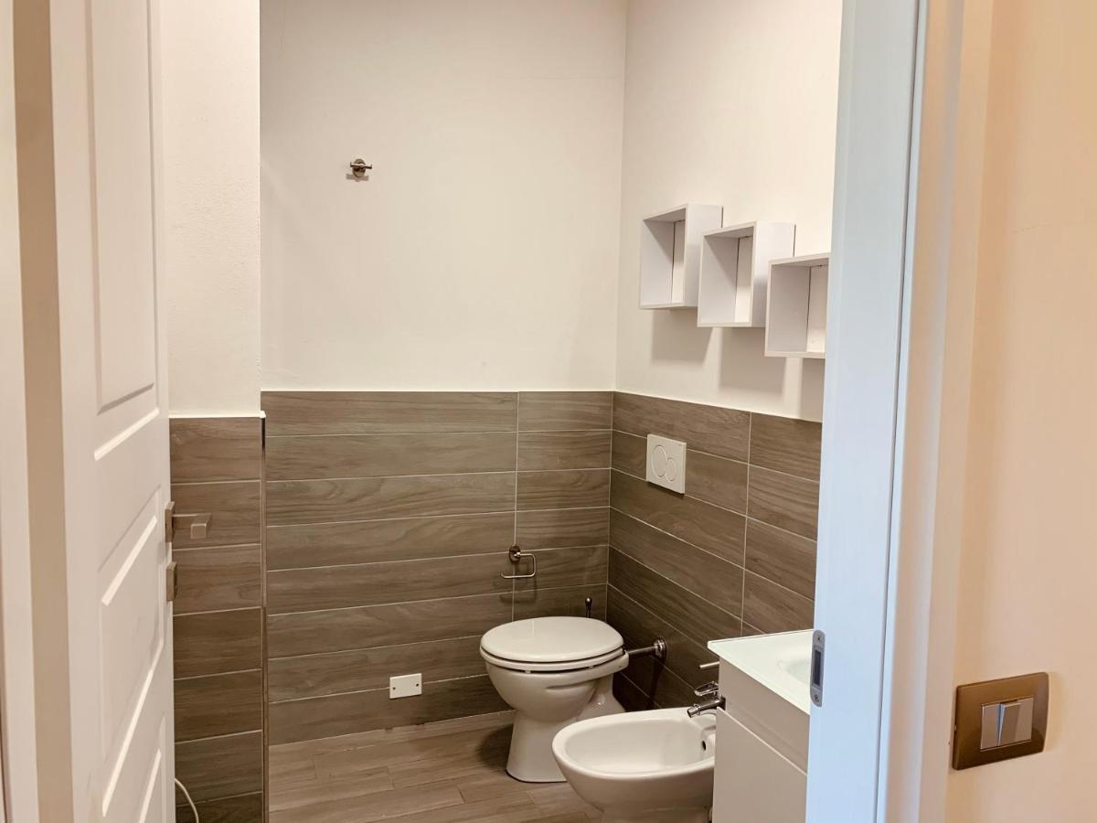 Marilyn Arpa Apartment Σιρμιόνε Εξωτερικό φωτογραφία
