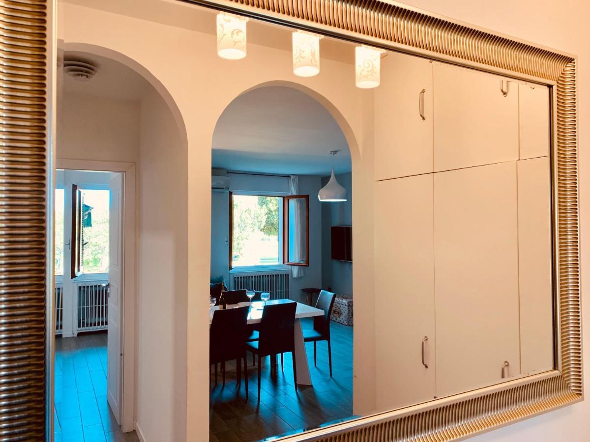 Marilyn Arpa Apartment Σιρμιόνε Εξωτερικό φωτογραφία