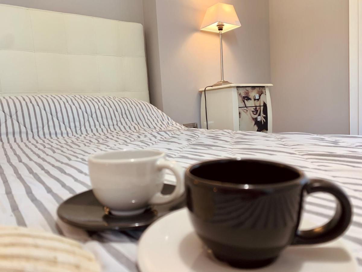 Marilyn Arpa Apartment Σιρμιόνε Εξωτερικό φωτογραφία