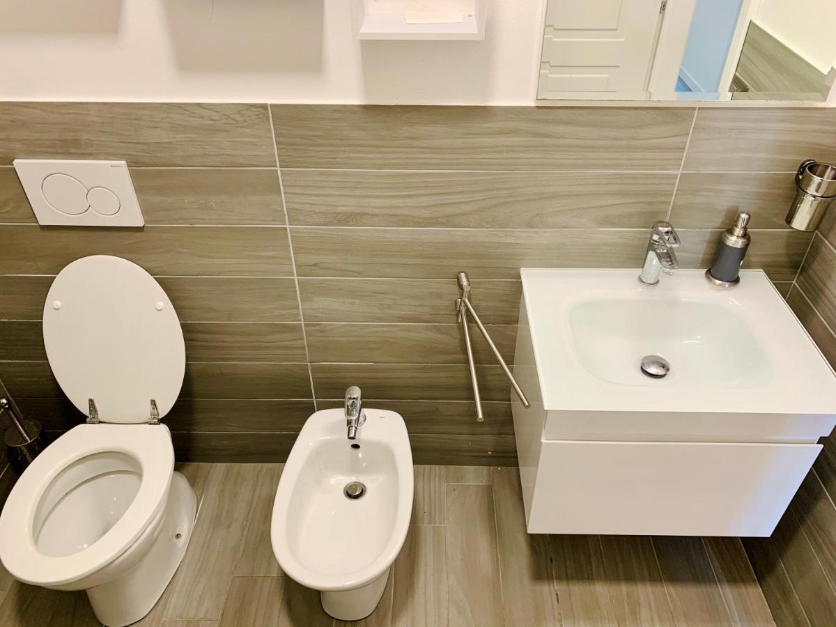Marilyn Arpa Apartment Σιρμιόνε Εξωτερικό φωτογραφία