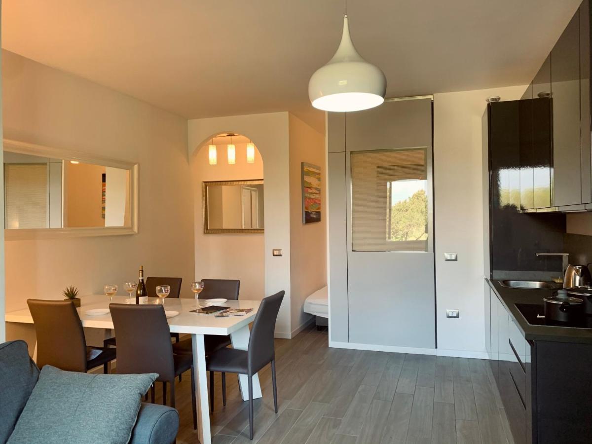 Marilyn Arpa Apartment Σιρμιόνε Εξωτερικό φωτογραφία