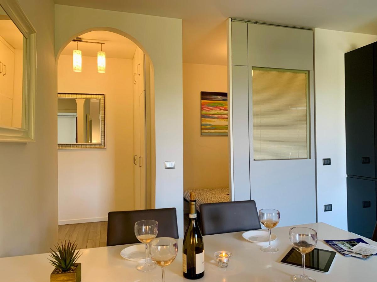 Marilyn Arpa Apartment Σιρμιόνε Εξωτερικό φωτογραφία
