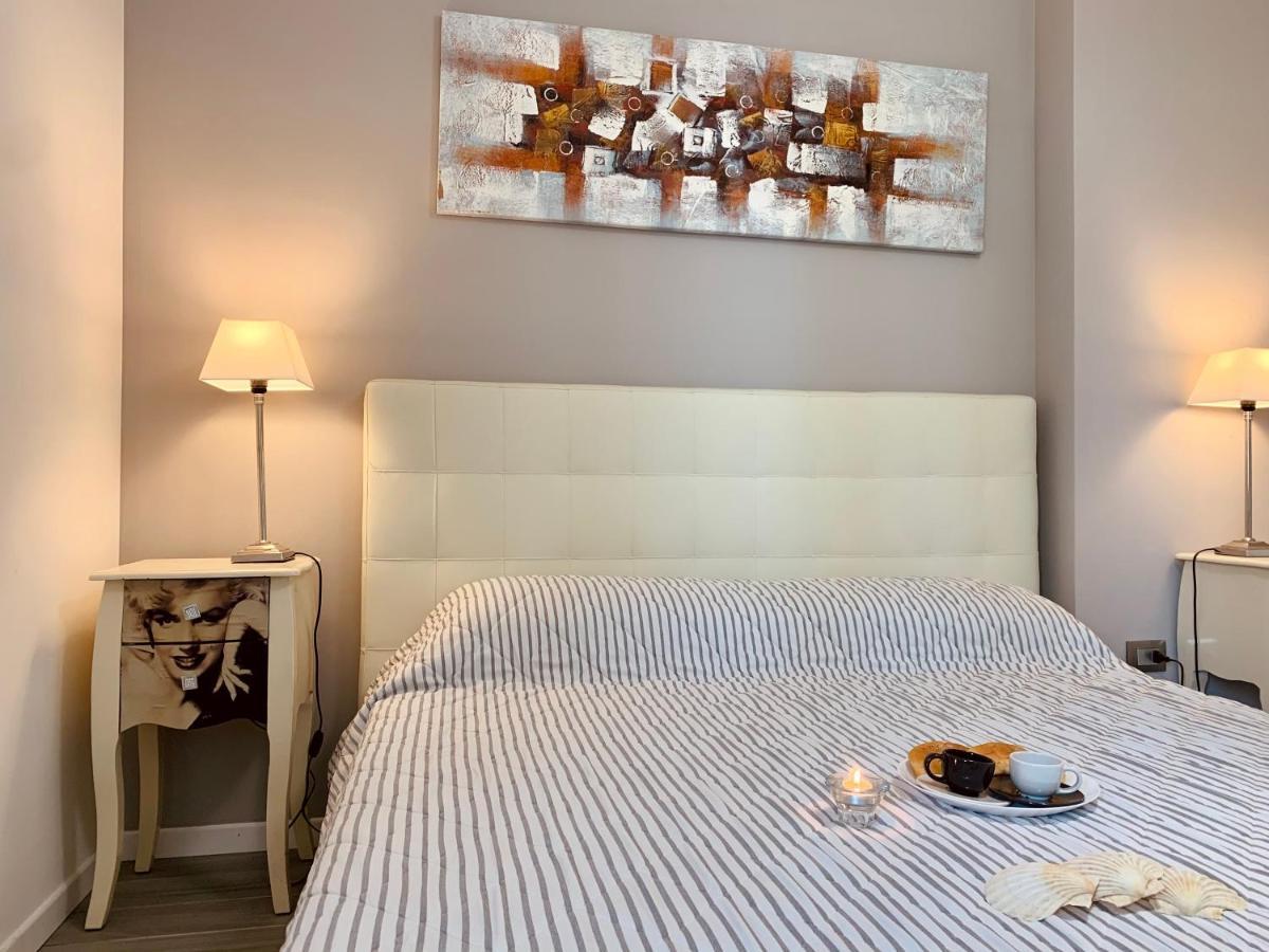 Marilyn Arpa Apartment Σιρμιόνε Εξωτερικό φωτογραφία