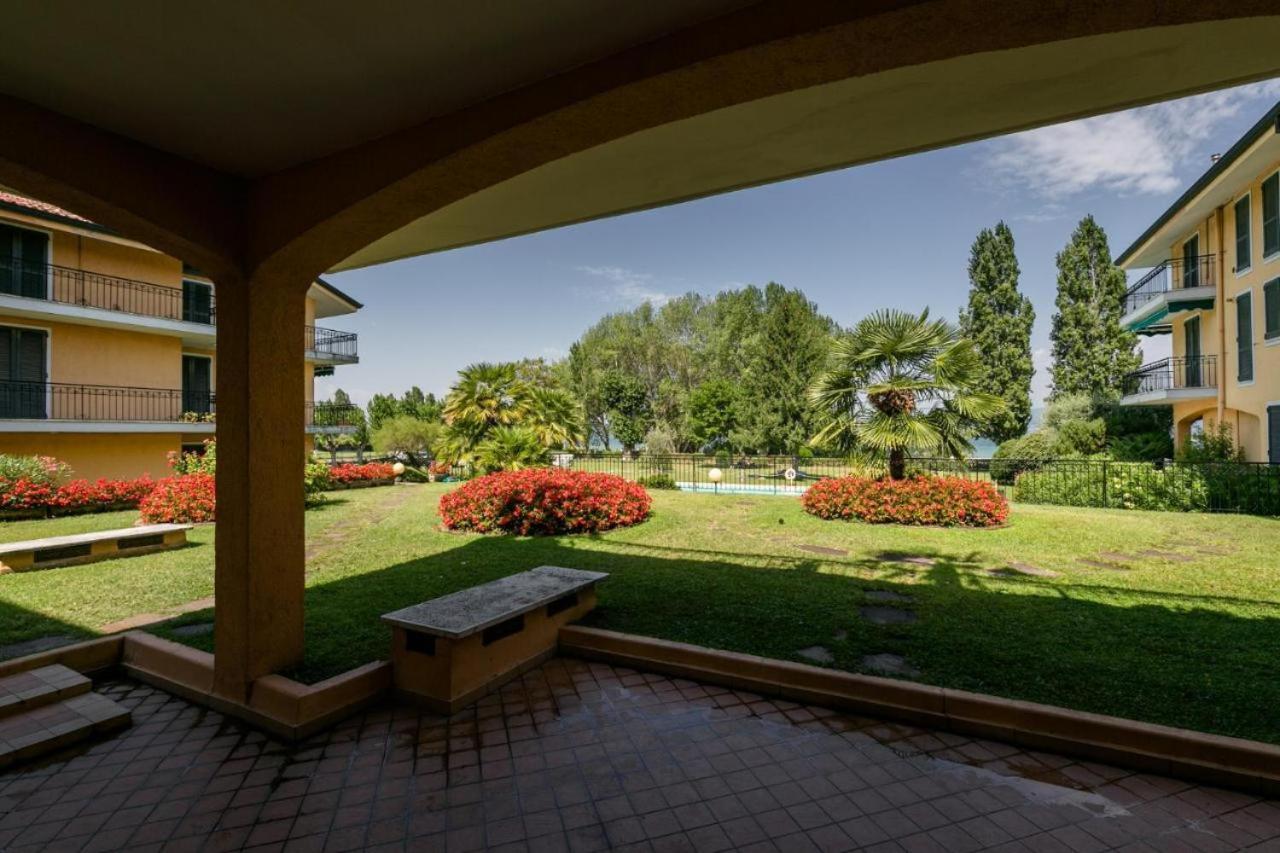 Marilyn Arpa Apartment Σιρμιόνε Εξωτερικό φωτογραφία